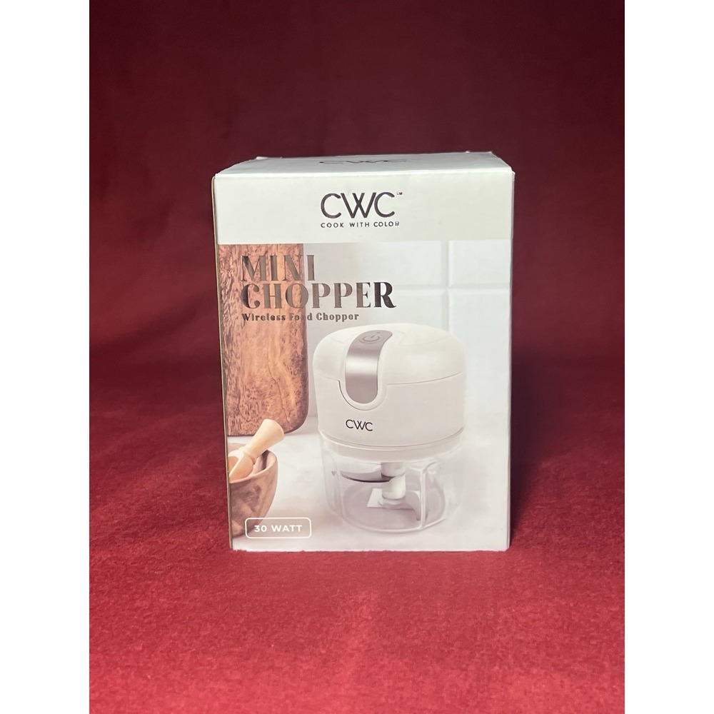 BRAND NEW CWC Mini Food Processor Food Chopper -Rechargeable , Wireless, Creme